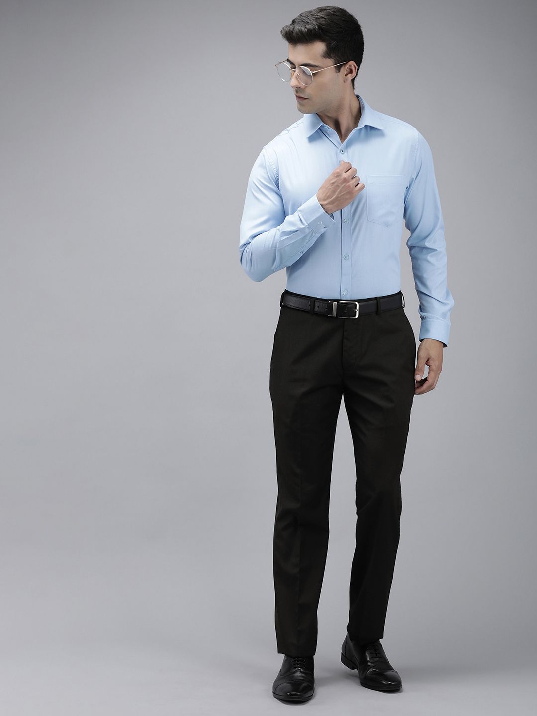 Park Avenue Men Mid-Rise Smart Trousers