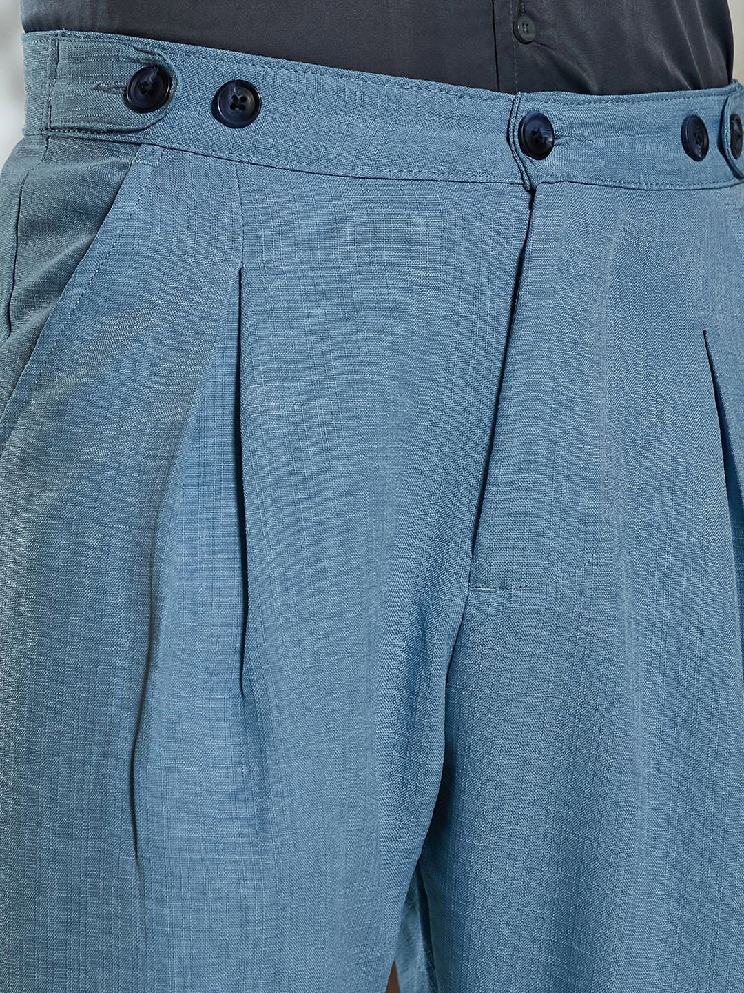 Campus Sutra Men Comfort Pleated Trousers