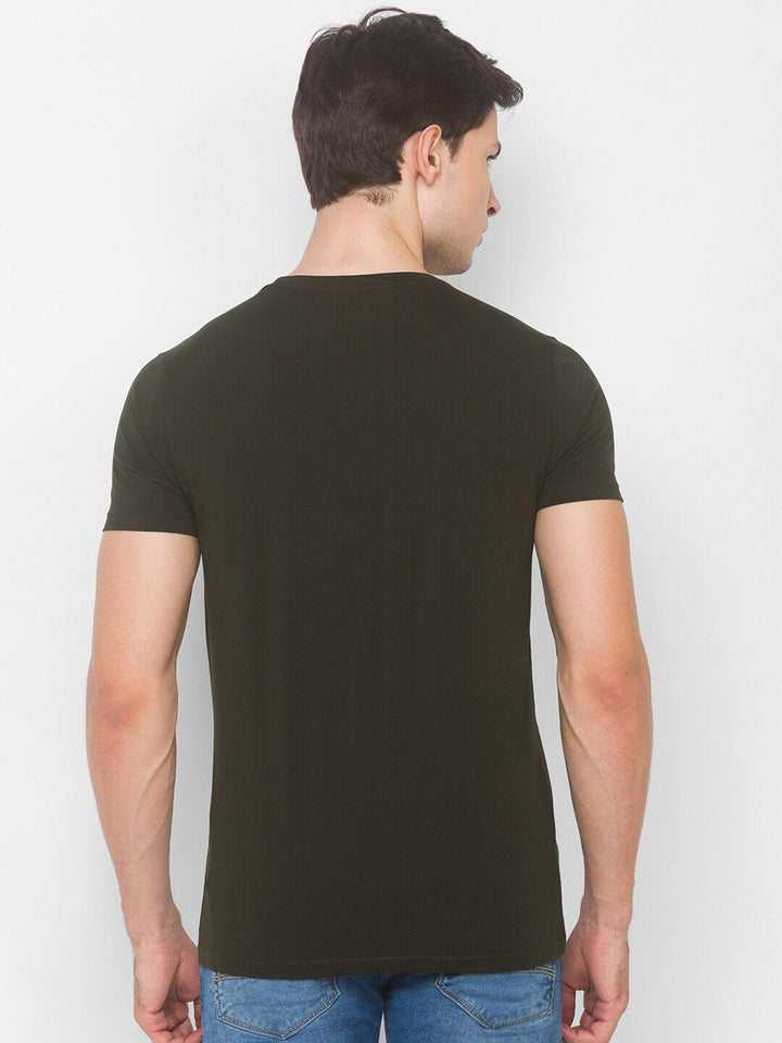SPYKAR Men Green Printed Applique Slim Fit T-shirt