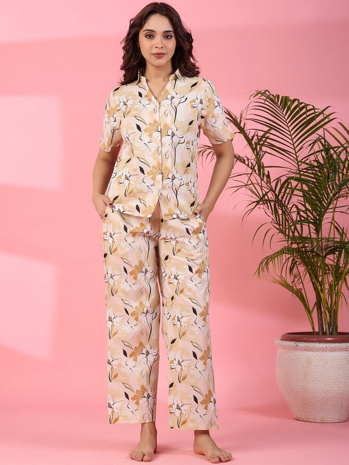 SANSKRUTIHOMES Floral Printed Short Sleeves Pure Cotton Shirt With Pyjamas