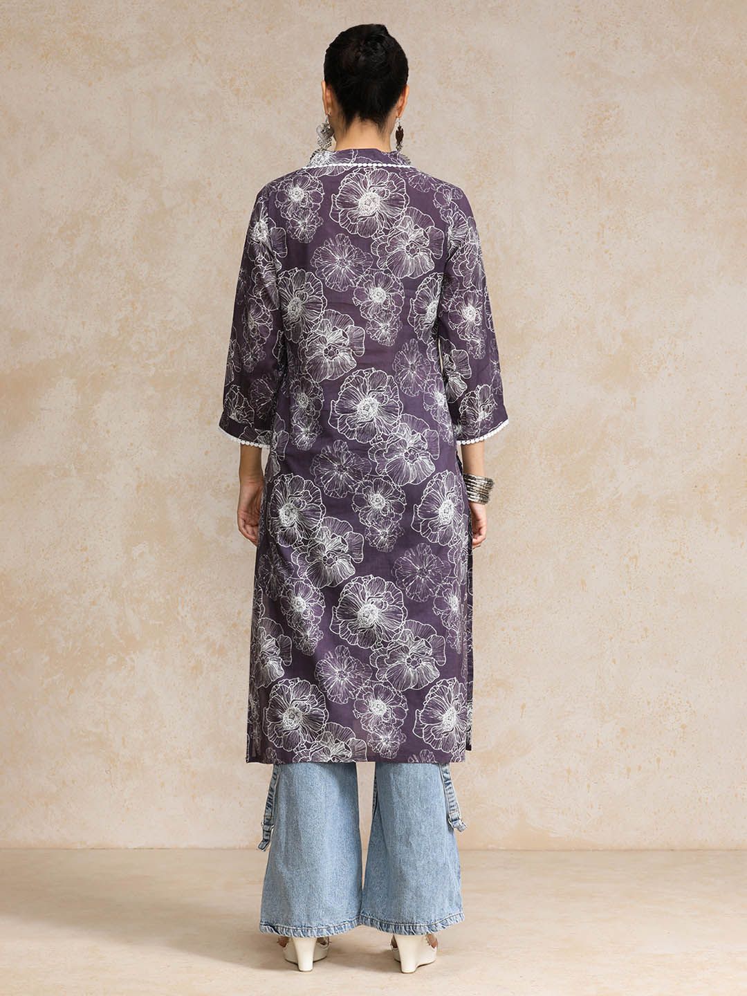 Varanga Floral Printed V-Neck Straight Cotton Kurta