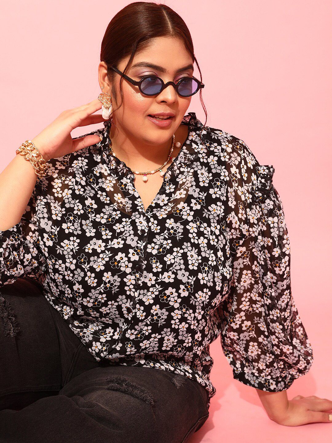 CURVY STREET Black Floral Printed Puff Sleeves Shirt Style Top