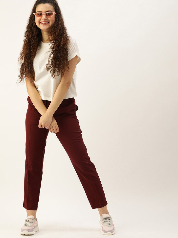 DressBerry Women White Solid Knitted Boxy Pure Cotton Top