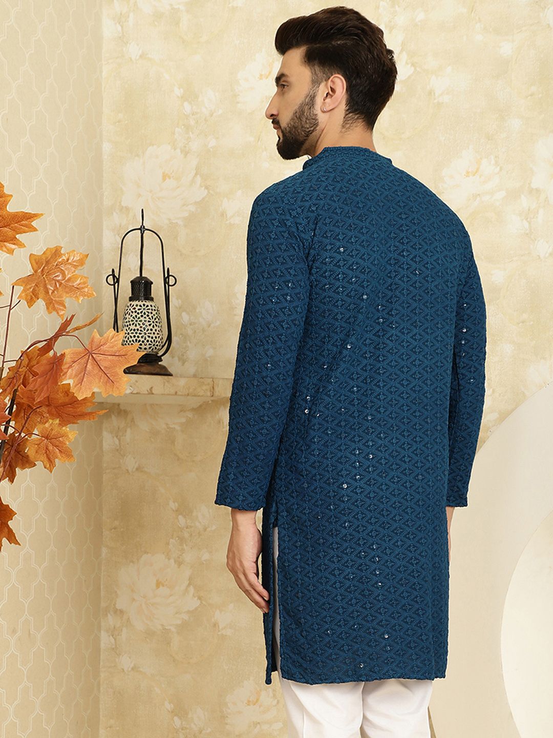 SOJANYA Men Teal Thread Work Kurta