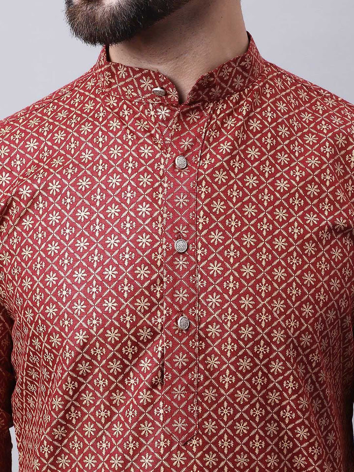 SOJANYA Ethnic Motifs Woven Design Regular Kurta With Pyjamas & With Nehru Jacket