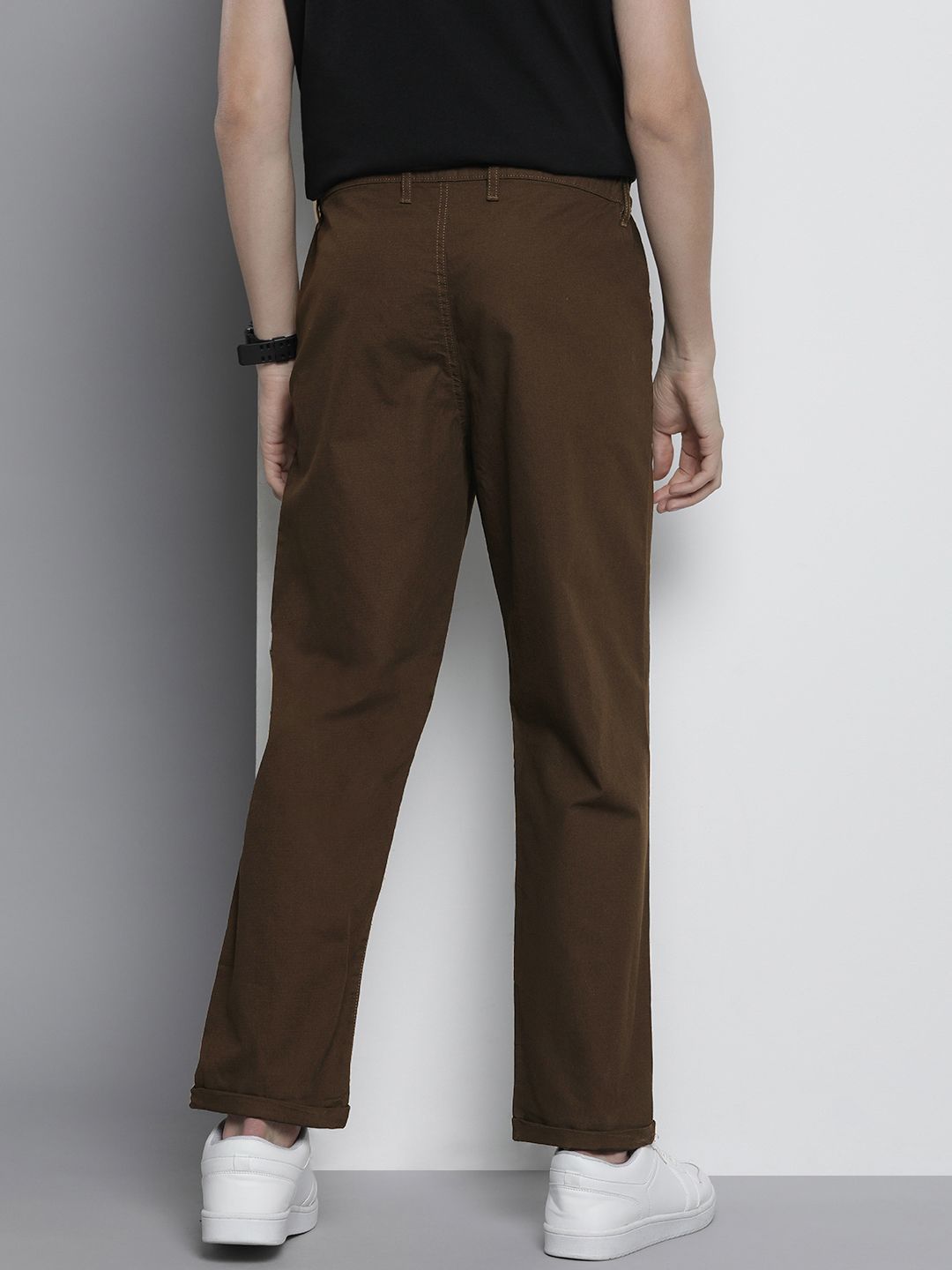 The Indian Garage Co Men Relaxed Fit Ripstop Cargo Trousers