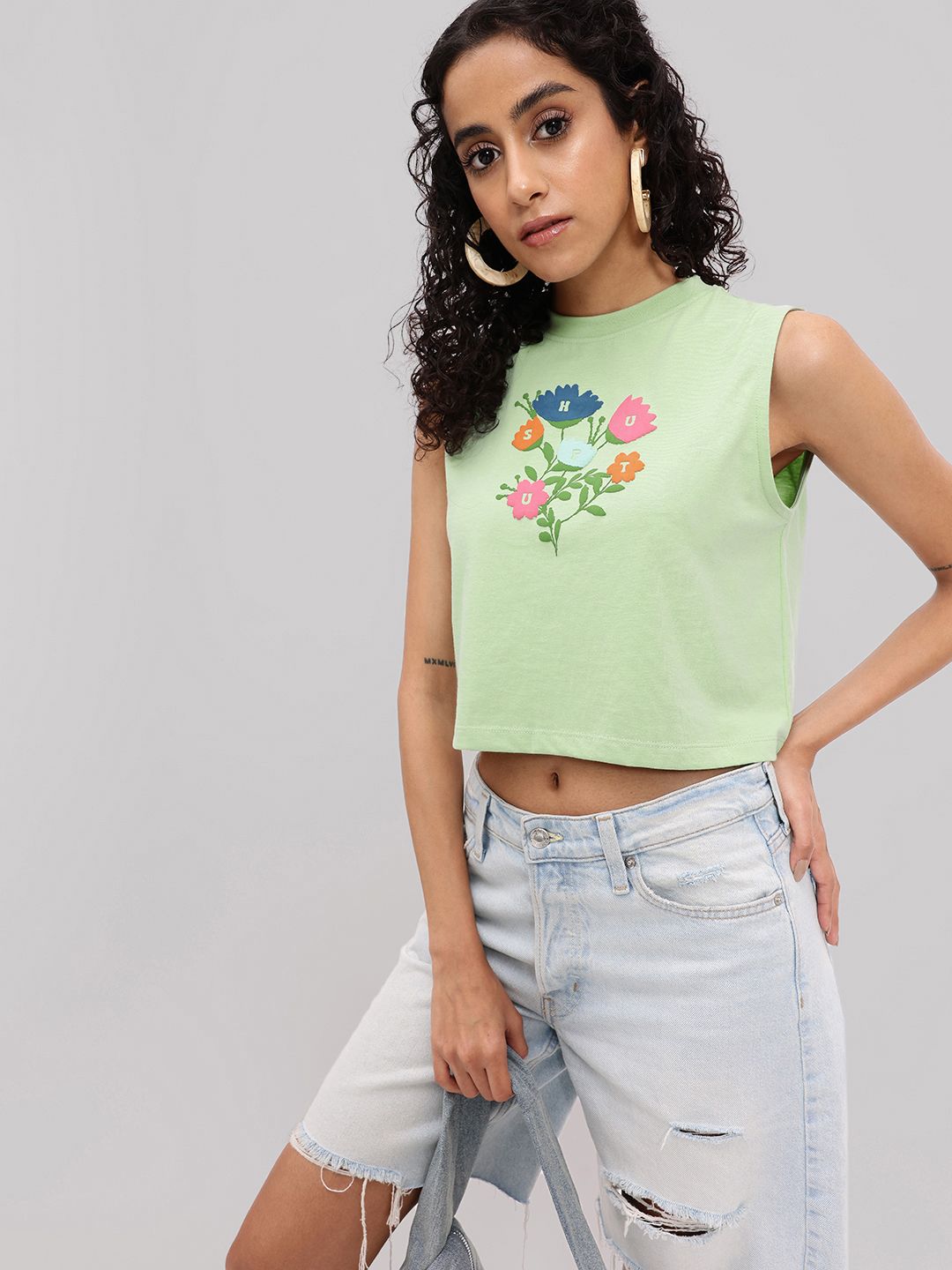 DressBerry Vibrant Artistic Flair Sleeveless Crop T-shirt