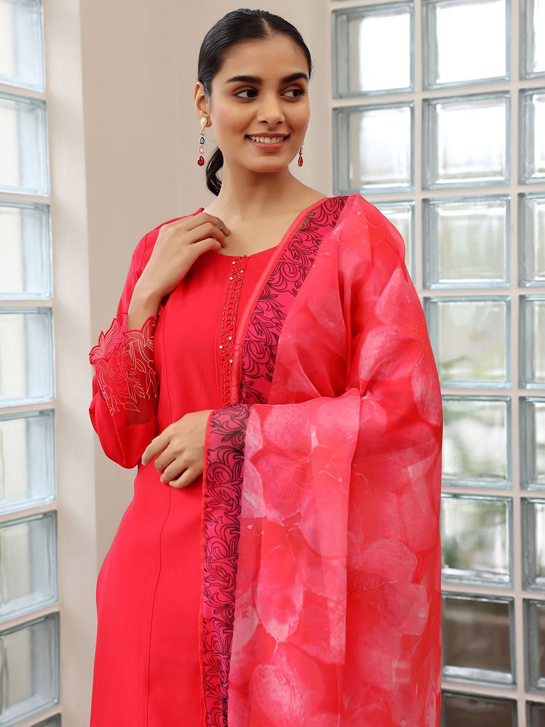 Libas Yoke Design Thread Work Straight Kurta with Trousers & Dupatta