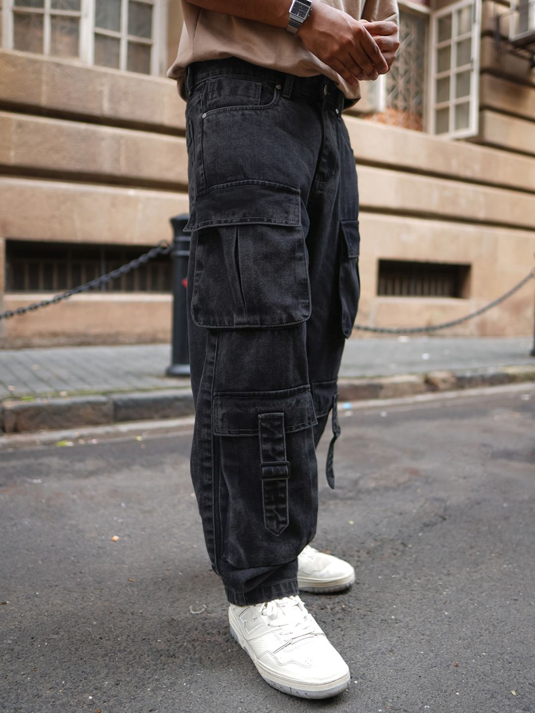 Powerlook Men Pure Cotton Loose Fit Cargos Trousers