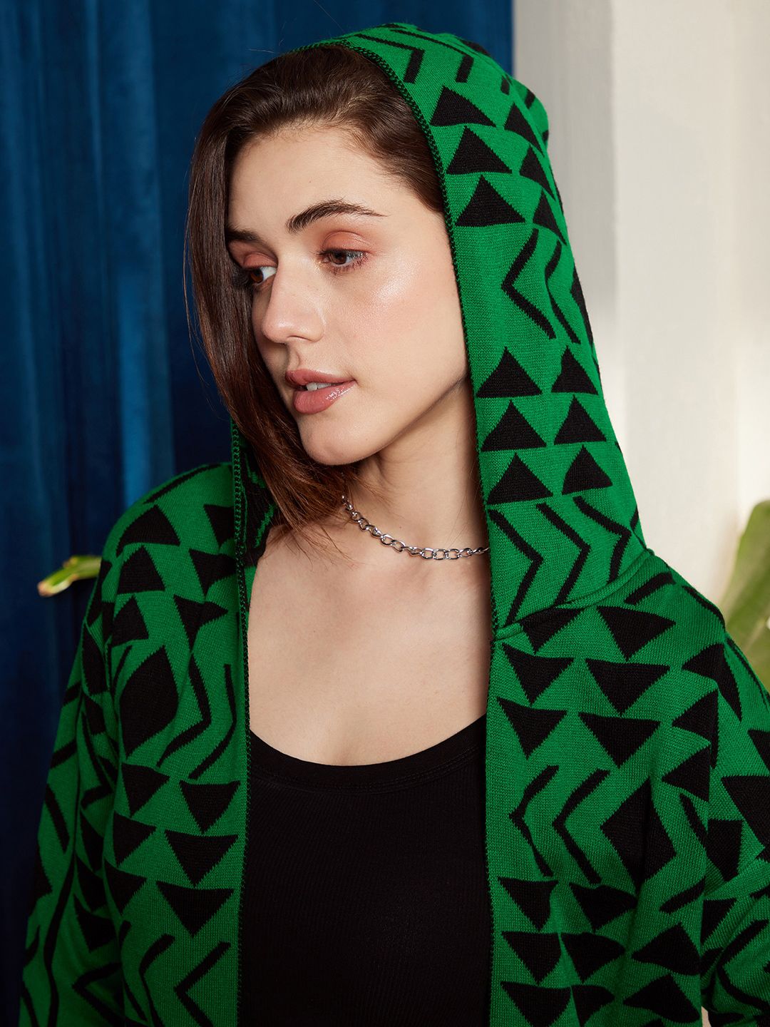 Berrylush Printed Longline Front Open Hooded Acrylic Sweater