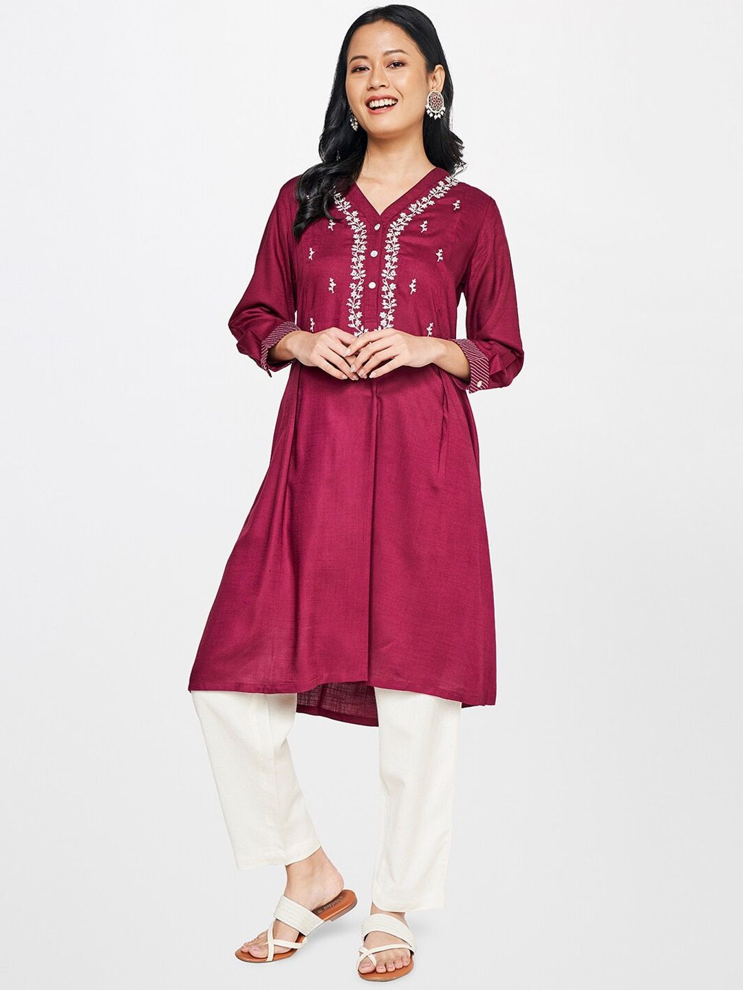 Global Desi Women Floral Embroidered Thread Work A-Line Kurta