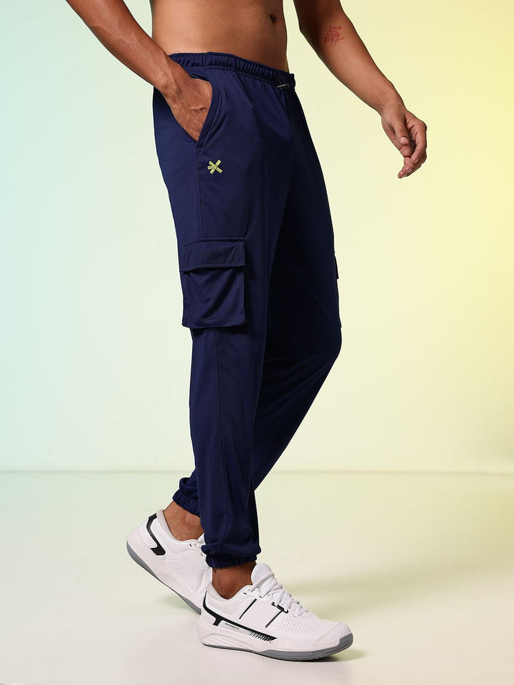 HRX by Hrithik Roshan Men Rapid-Dry Retro Brand Logo Printed Training Cargo Joggers
