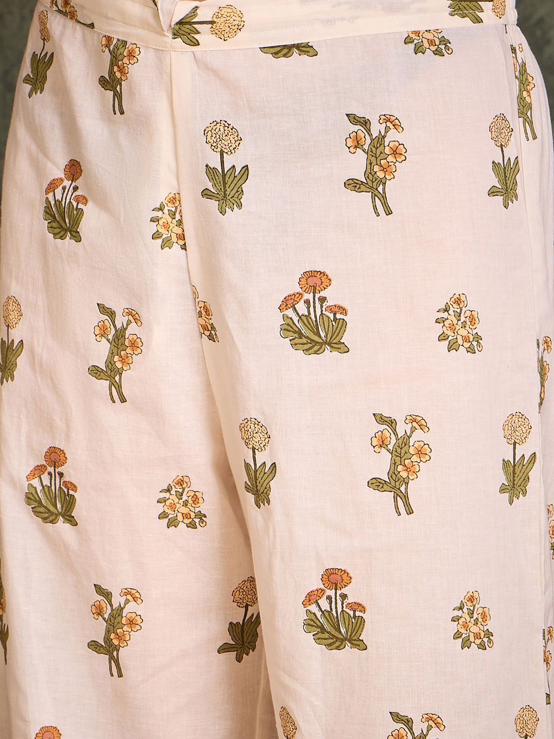 Indo Era Floral Printed Pure Cotton V-Neck A-Line Kurta With Palazzos