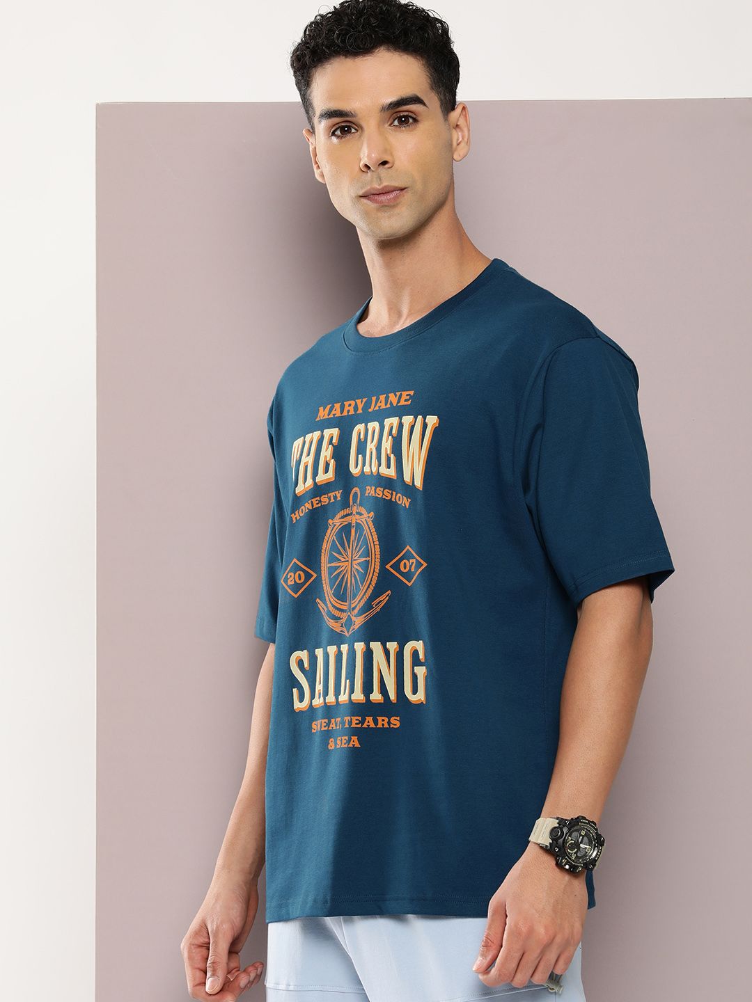 DILLINGER Men Typography Printed Oversized Drop-Shoulder Sleeves Pure Cotton T-shirt