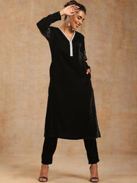 trueBrowns V-Neck Thread Work Velvet A-line Kurta