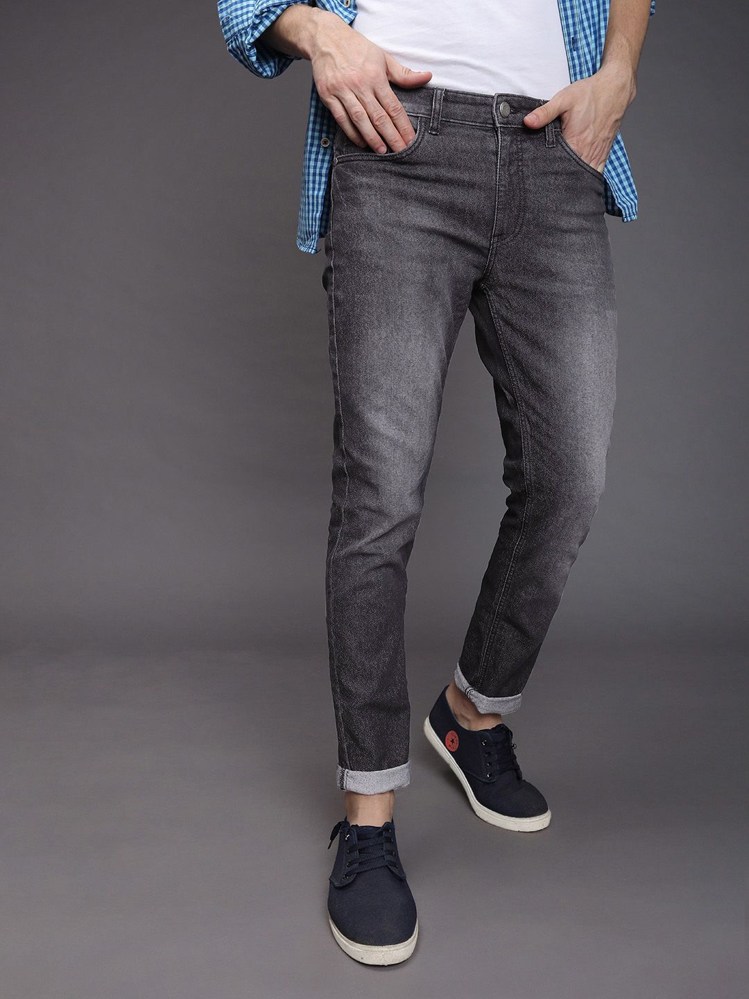 The Indian Garage Co Men Black Slim Fit Mid-Rise Clean Look Jeans