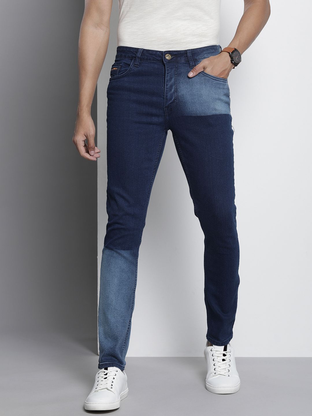 The Indian Garage Co Men Slim Fit Heavy Fade Stretchable Jeans