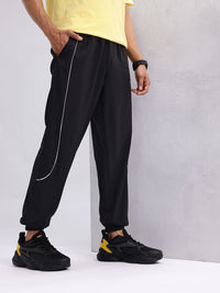 HRX oleh Hrithik Roshan Men lelaki yang sesuai dengan joggers