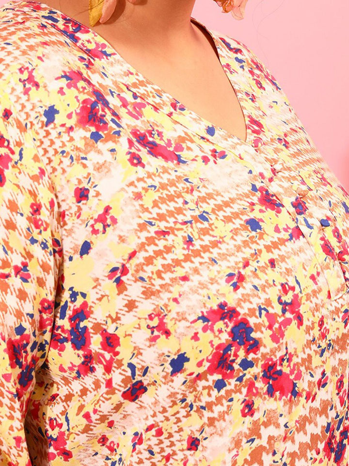 CURVY STREET V-Neck Floral Printed Cuff Sleeves Top