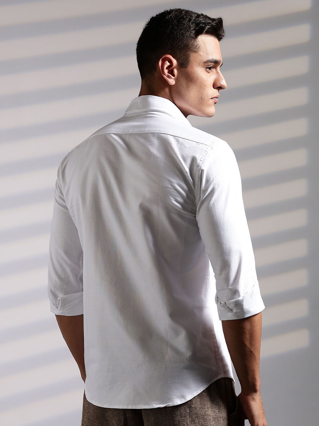 Eszett Leopard Spread Collar Cotton Shirt