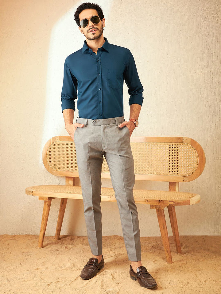DENNISON Men Teal Blue Classic Regular Fit Solid Formal Shirt