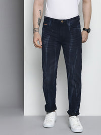 The Indian Garage Co Men Slim Straight Fit Light Fade Stretchable Jeans