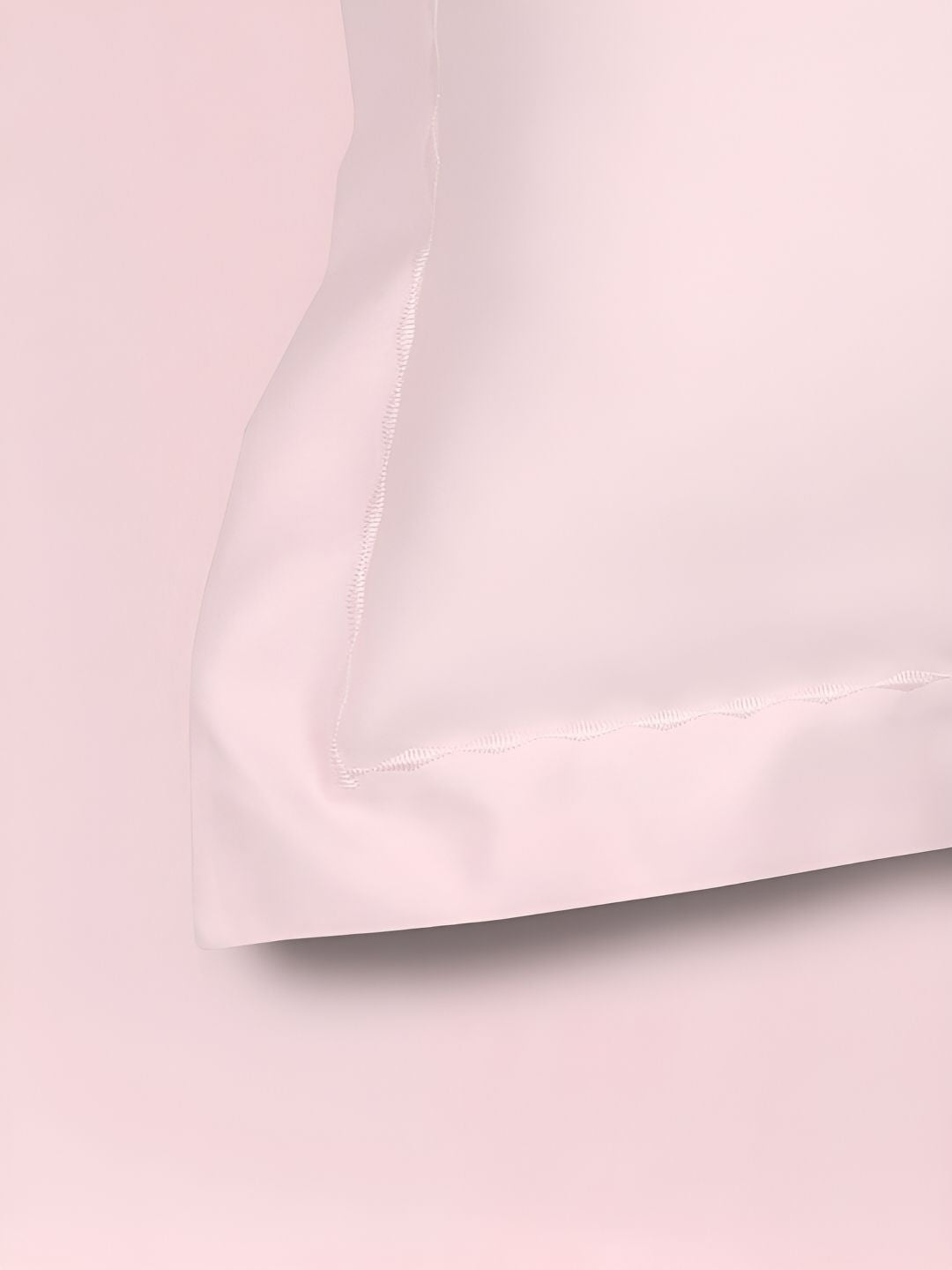 MYTRIDENT Pink 600 TC King Bedsheet with 4 Pillow Covers