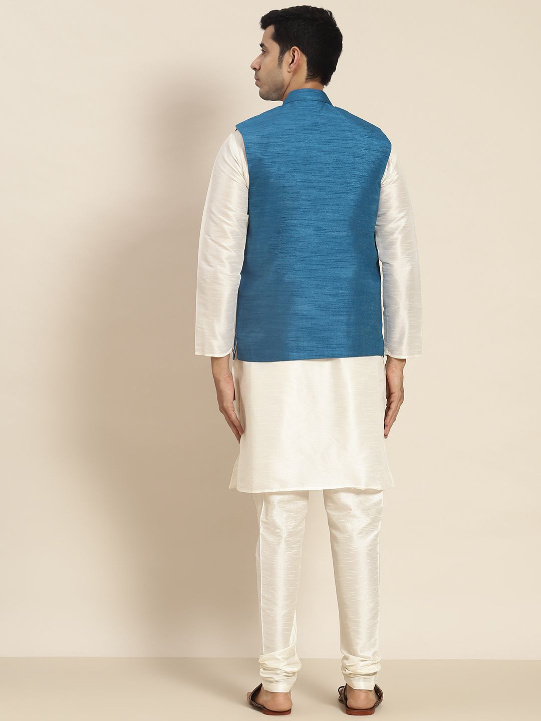 SOJANYA Kurta Berwarna Krim Lelaki dengan Churidar