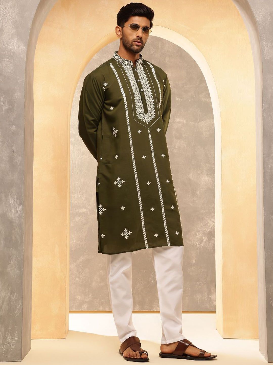 Anouk Men Embroidered Regular Mirror Work Kurta with Pyjamas
