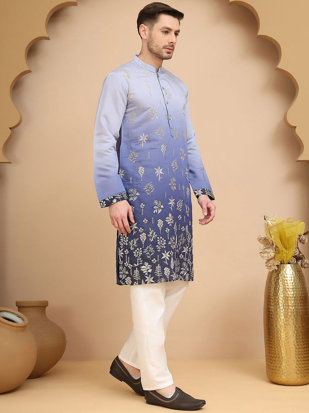 Jompers Men Floral Embroidered Regular Thread Work Kurta with Pyjamas