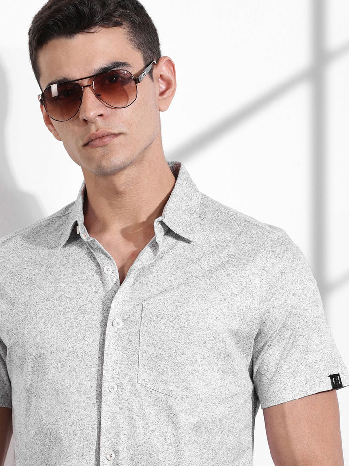 Thomas Scott Men Classic Slim Fit Spread Collar Abstract Printed Cotton Knitted Shirt