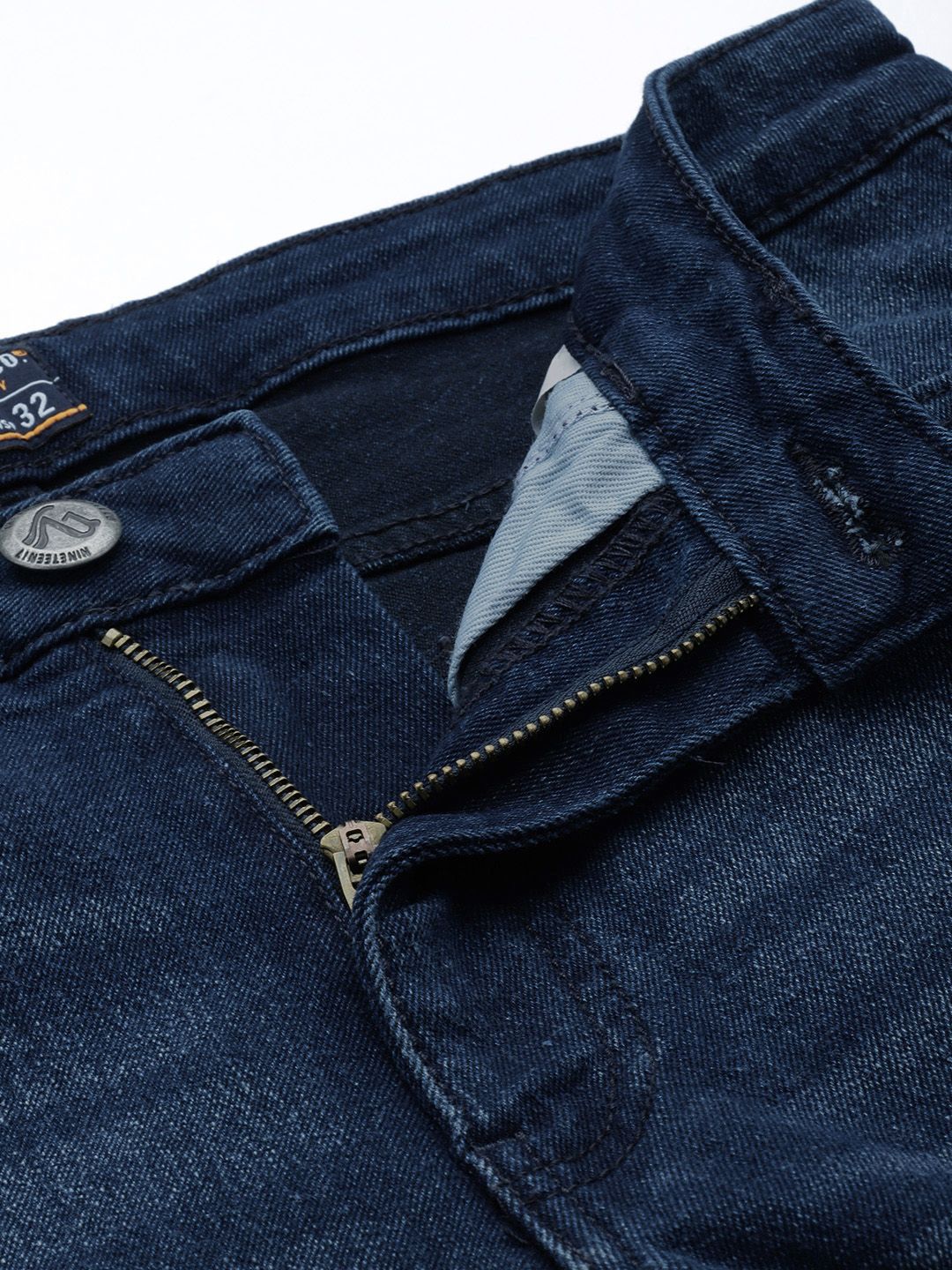 The Indian Garage Co Men Slim Fit Light Fade Stretchable Jeans