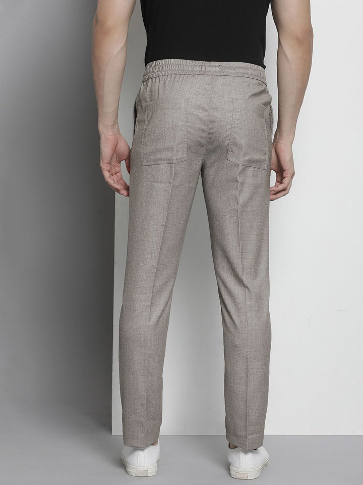The Indian Garage Co Men Regular Fit Pleated Trousers