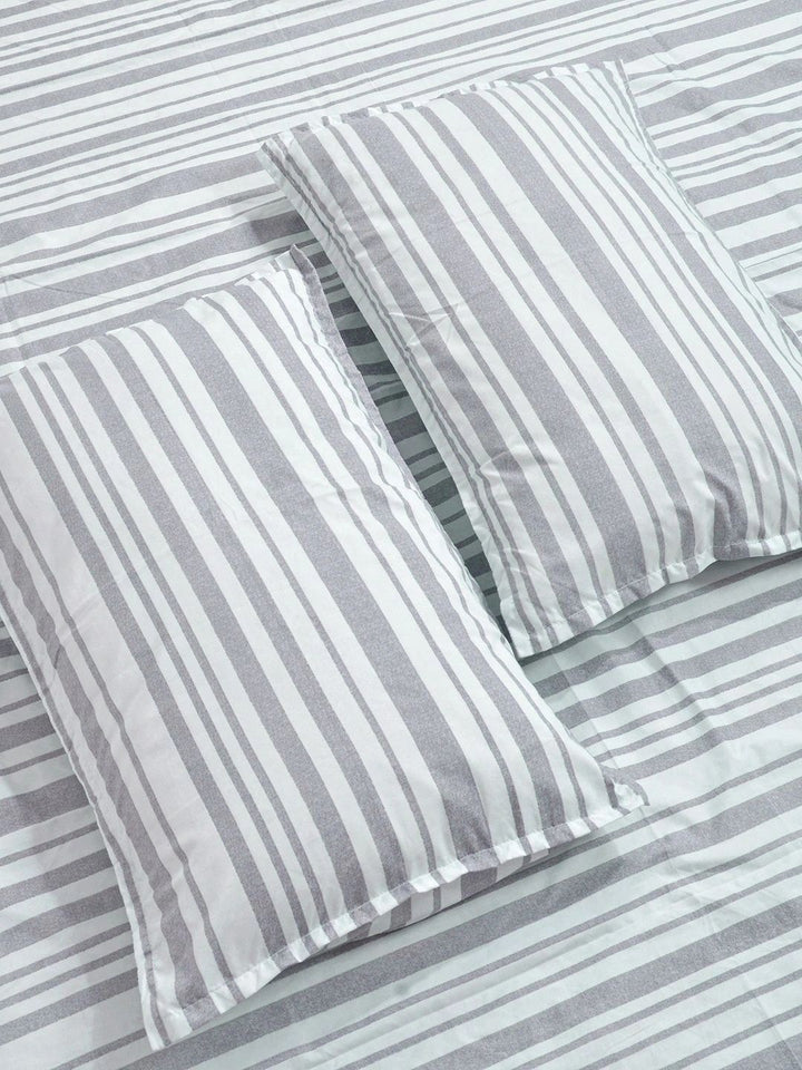 Moda Rapido X KLOTTHE Grey Striped 300 TC King Bedsheet with 2 Pillow Covers
