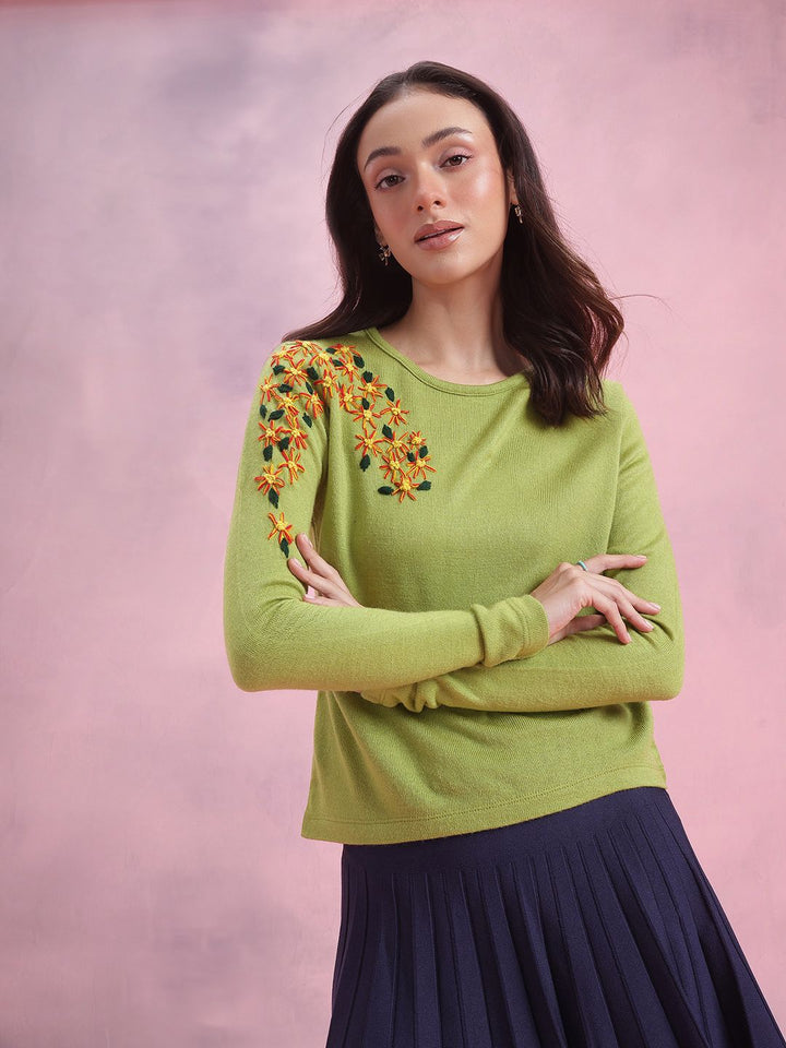DressBerry Floral Embroidered Detail Pullover