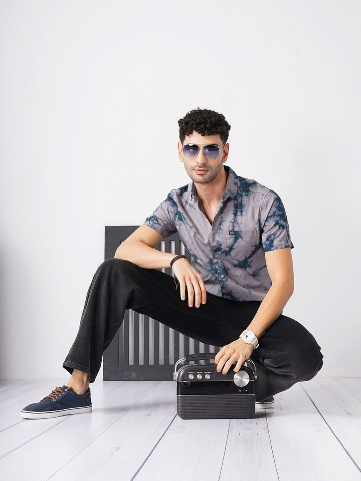The Indian Garage Co Men Regular Fit Overdyed Resortwear Shirt