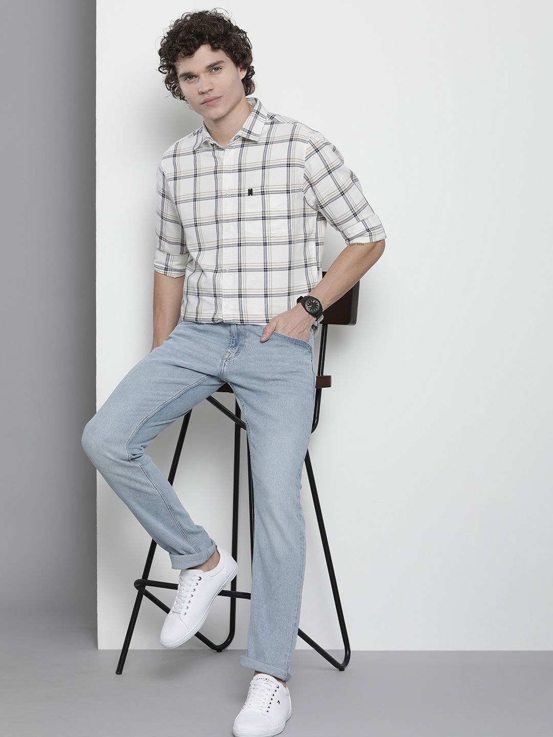 The Indian Garage Co Men Checked Pure Cotton Casual Shirt