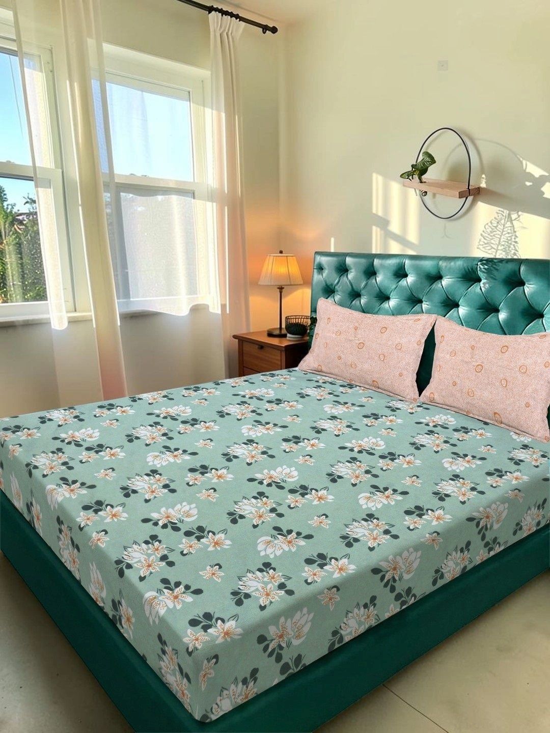 Moda Rapido X KLOTTHE Green & Peach-Coloured Floral 300 TC King Bedsheet with 2 Pillow Covers
