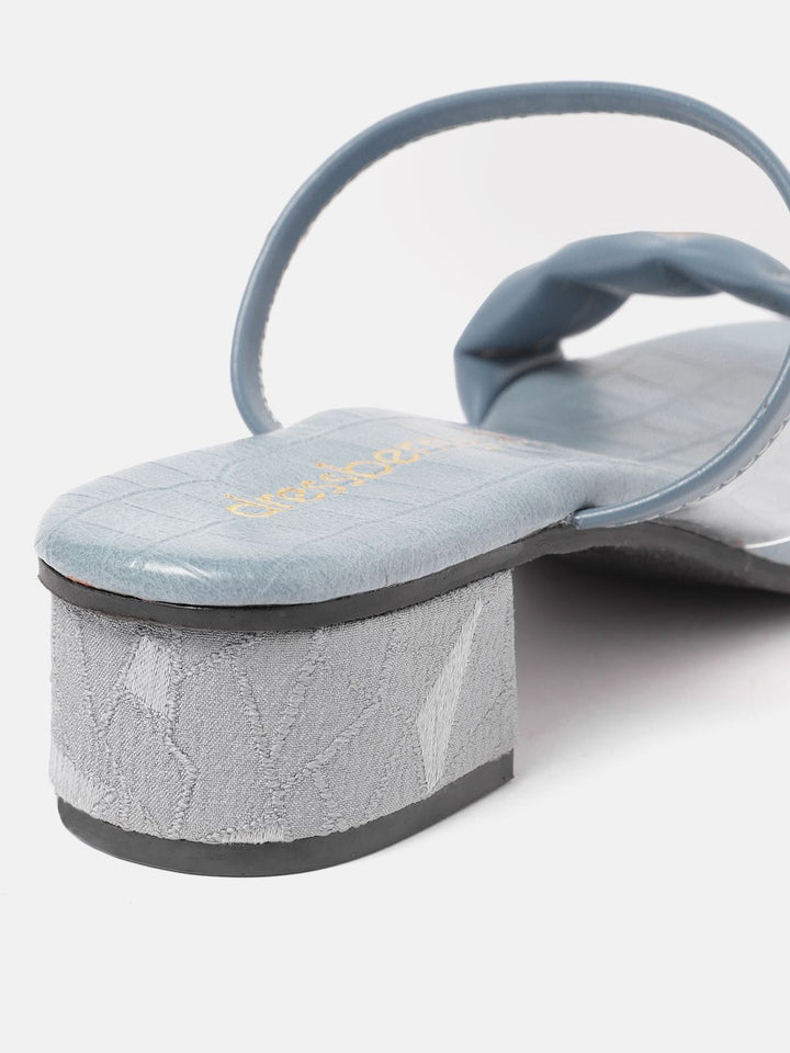 DressBerry Quilt Textured Block Sandals