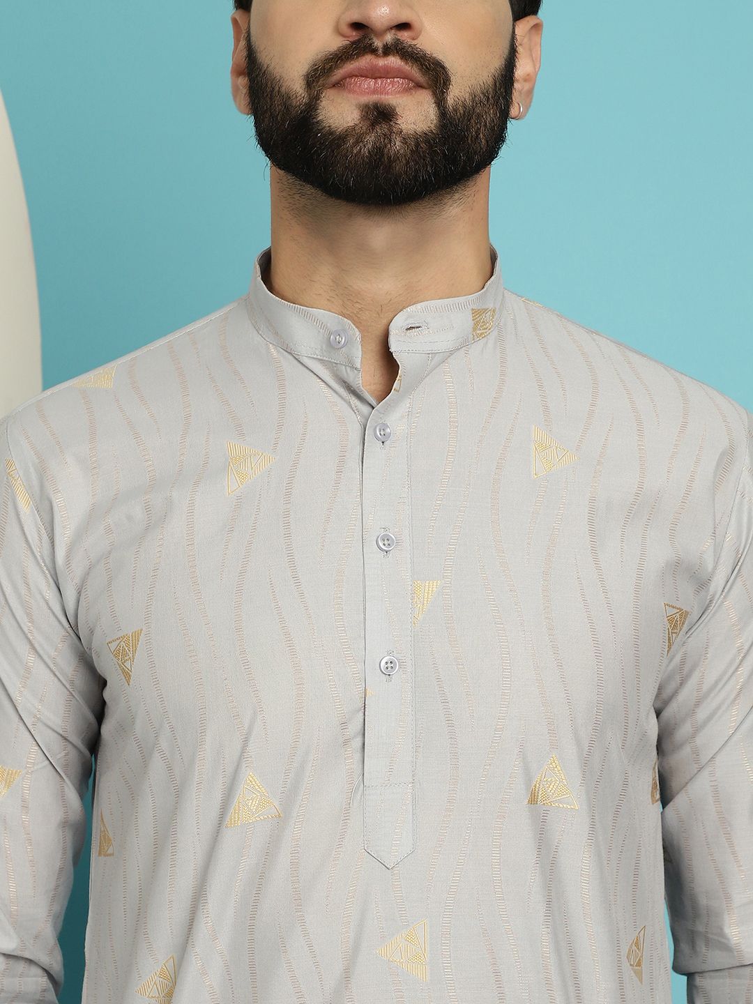 SOJANYA Abstract Printed Regular Jacquard Kurta With Churidar