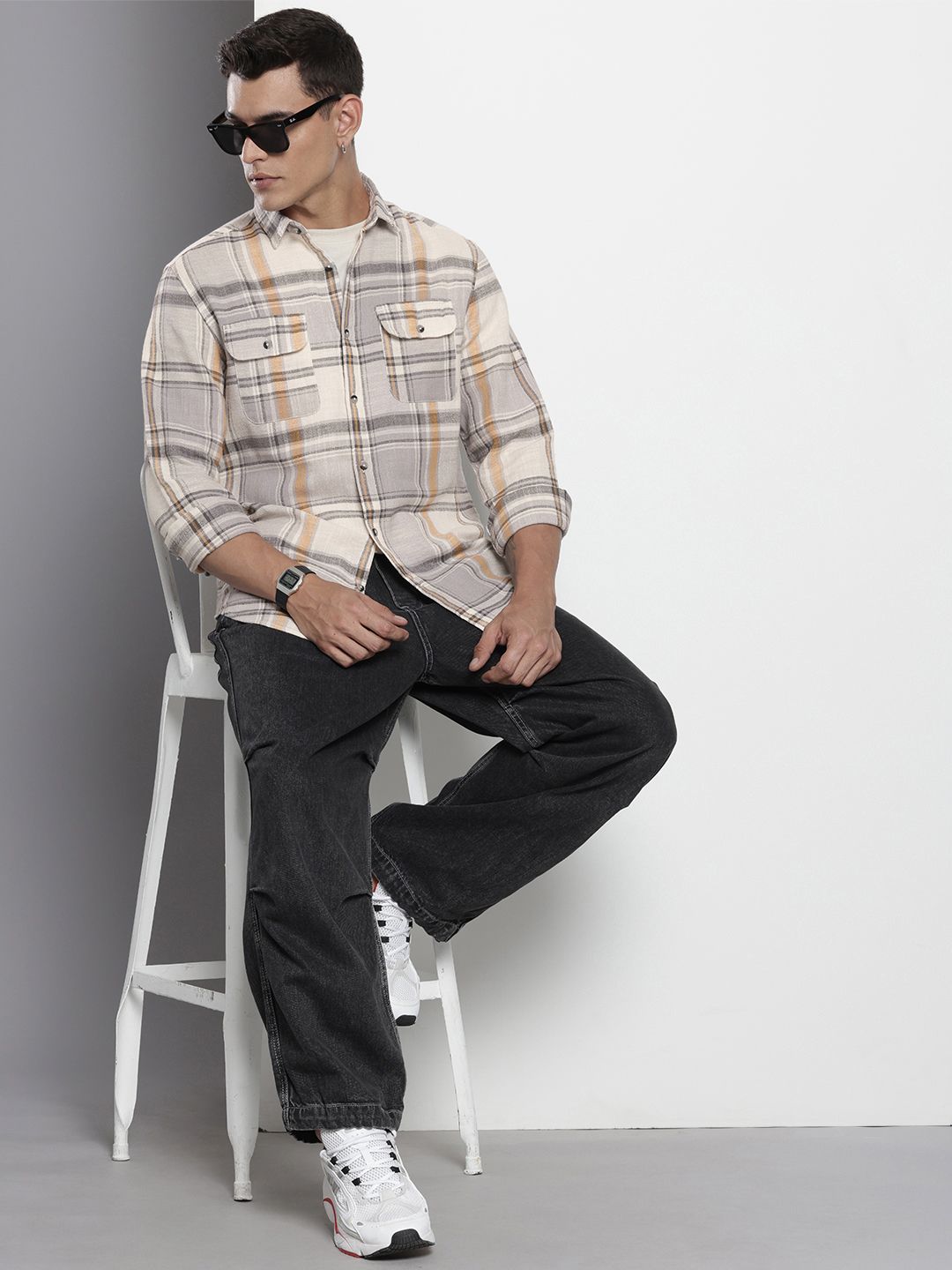 The Indian Garage Co Pure Cotton Slim Fit Checked Casual Shirt