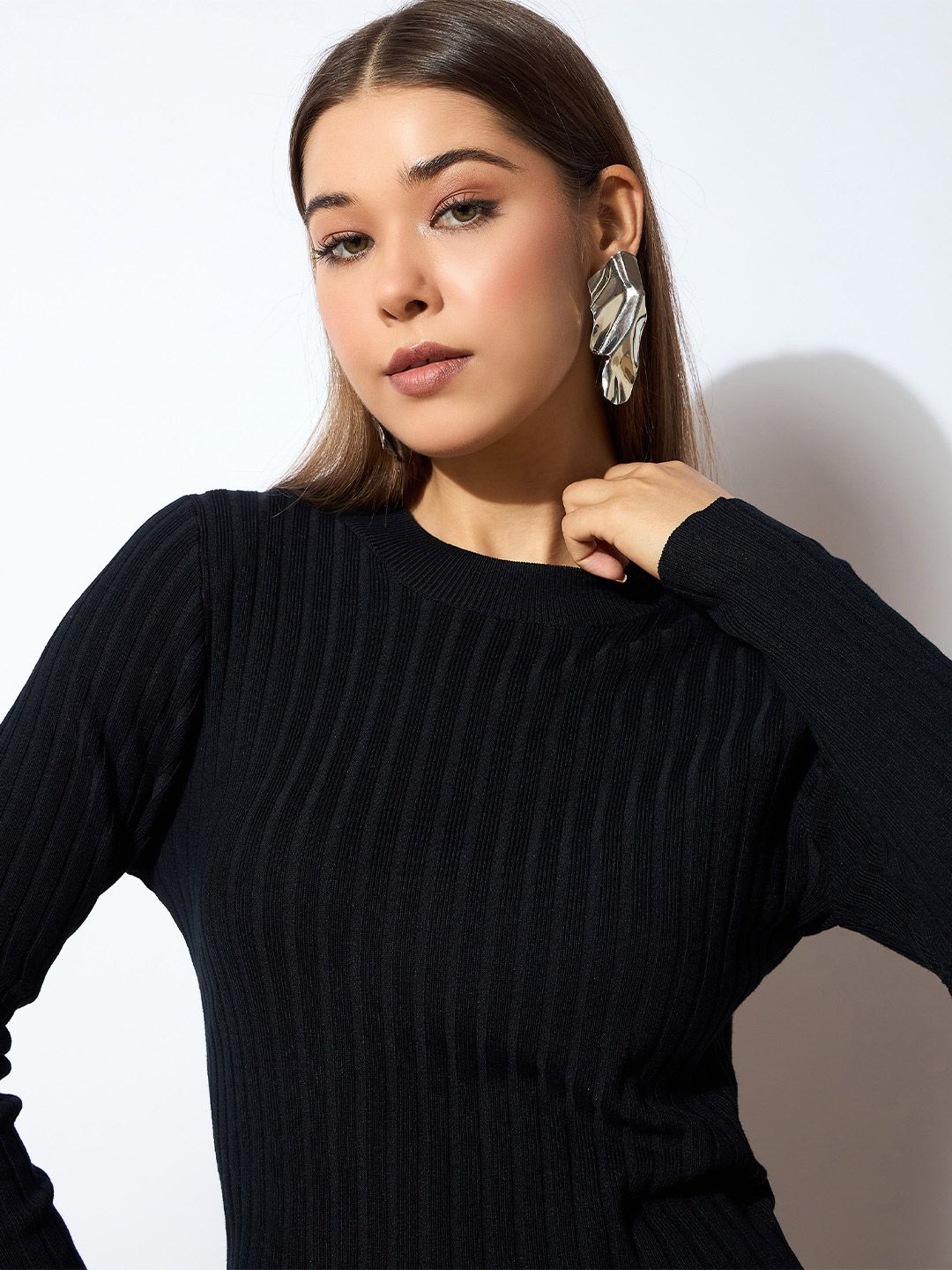 SASSAFRAS Black Ribbed Sweater With Pencil Skirt