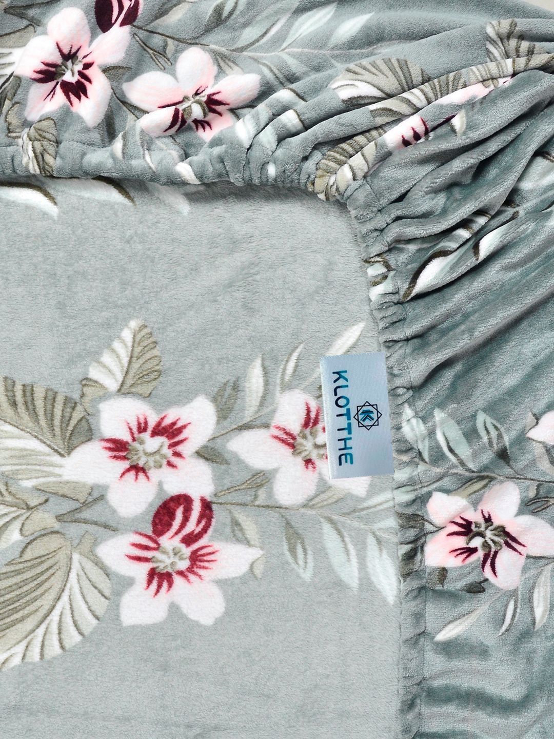 KLOTTHE Green Floral Printed Fitted 300 TC Woolen Single Bedsheet With 1 Pillow Cover
