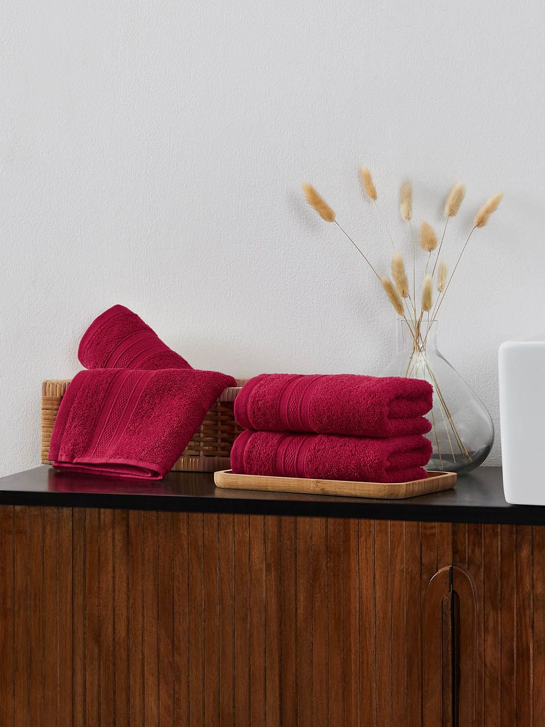 MYTRIDENT Set of 4 Red Soft  Plush 500 GSM Cotton Hand Towels