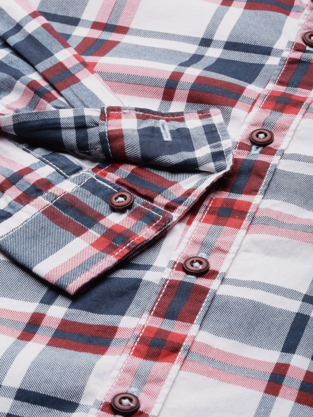 The Indian Garage Co Men White & Red Checked Pure Cotton Casual Shirt