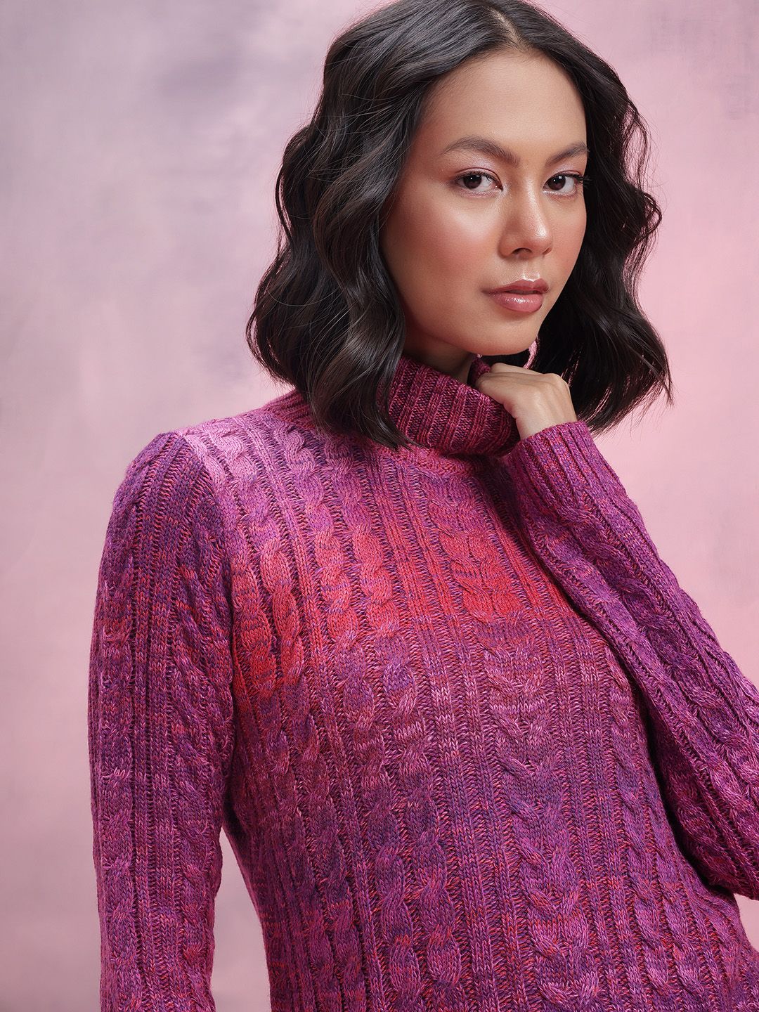 DressBerry Turtle Neck Cable Knit Design Acrylic Pullover