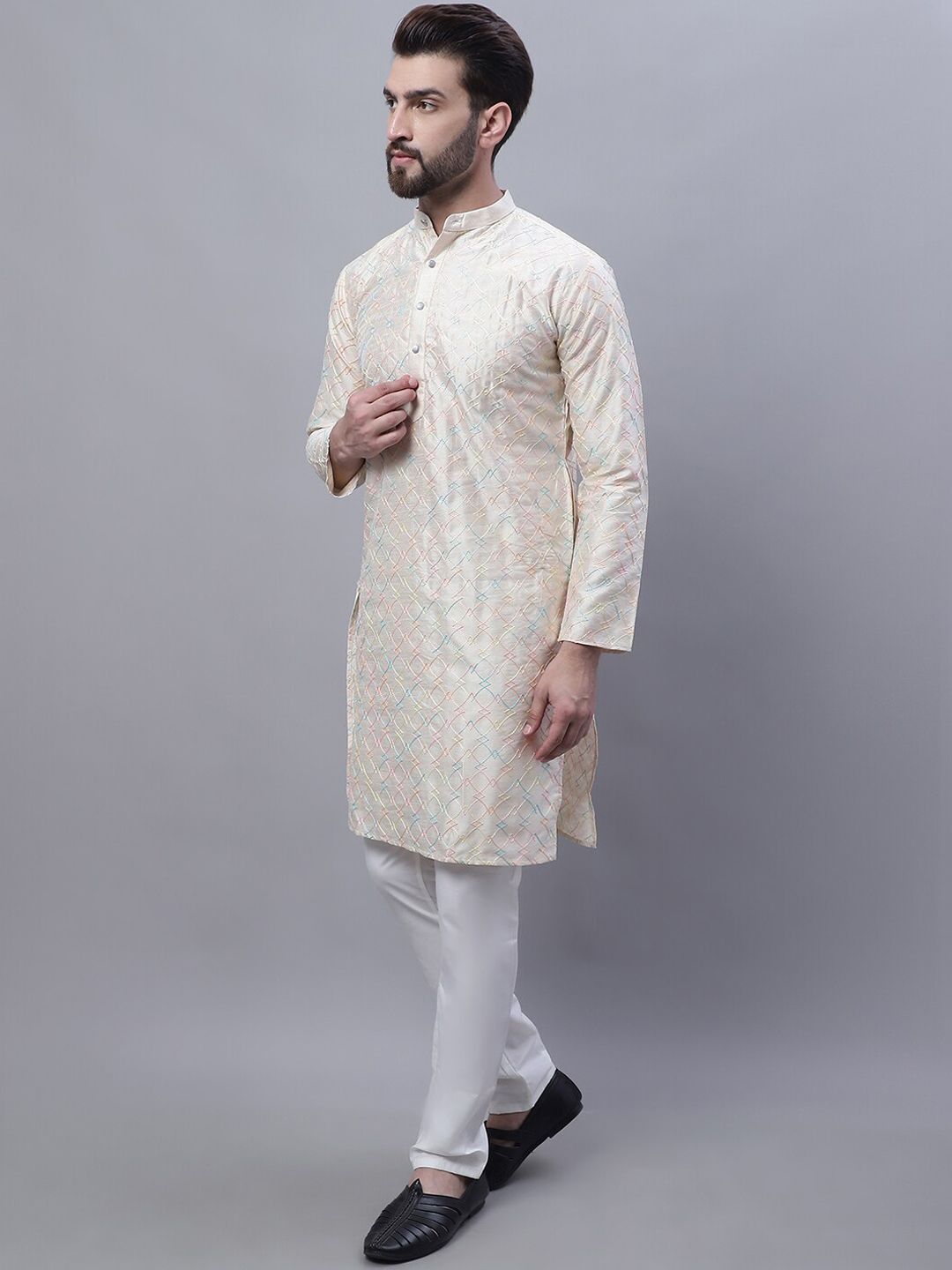 SOJANYA Embroidered Thread Work Kurta With Churidar With Nehru Jacket