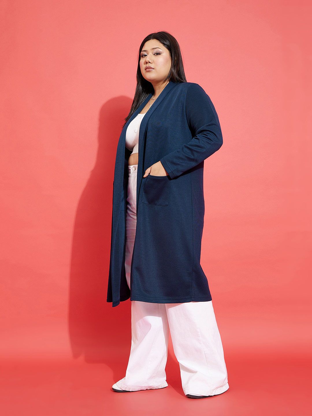 SASSAFRAS Curve Plus Size Longline Open Front Shrug