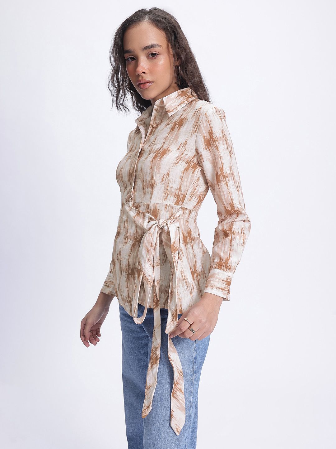 DressBerry Artsy Abstract Printed Wrap Top