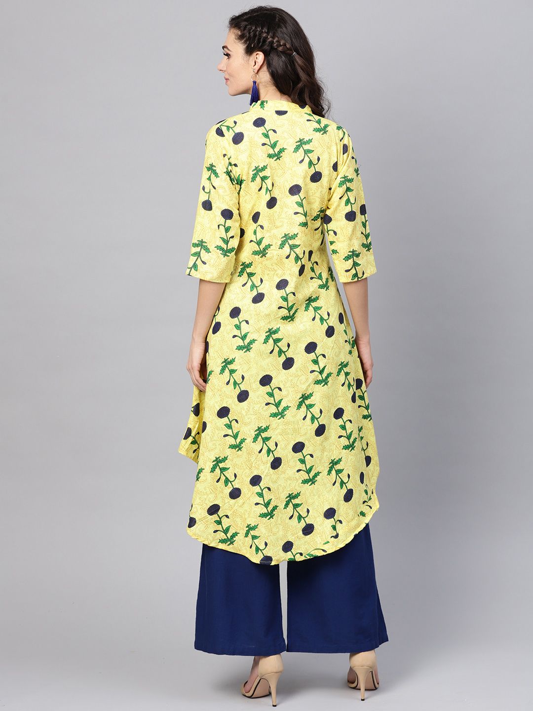 SOJANYA Women Yellow & Navy Blue Floral Printed A-Line Kurta